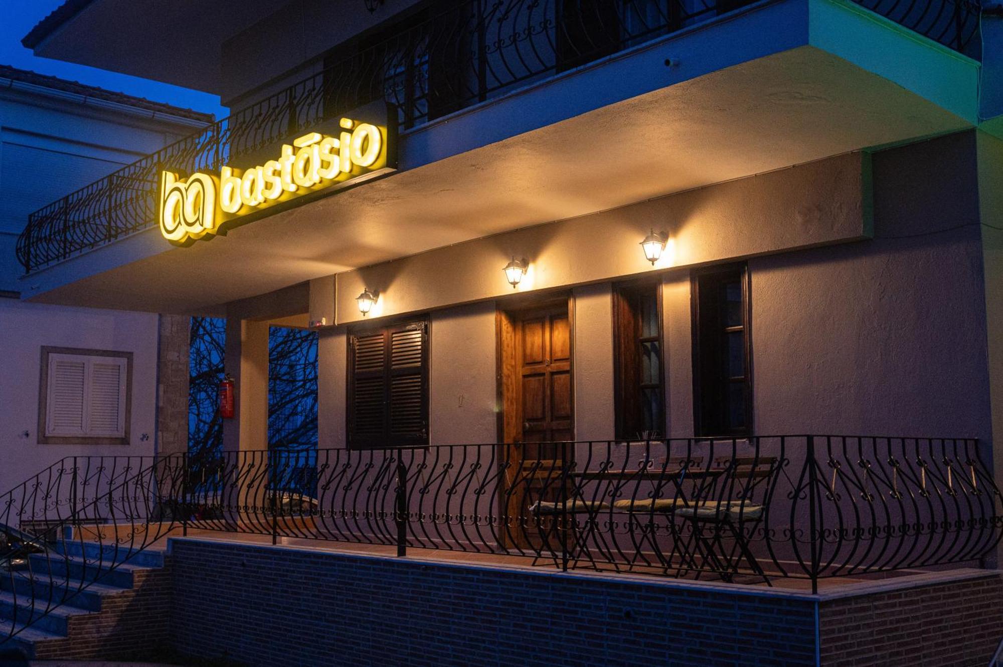 Βastasio Apartments Pefkochori Exteriör bild